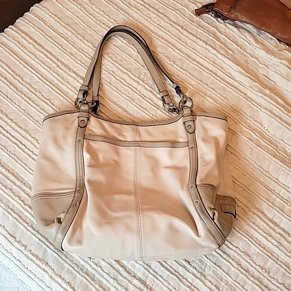 Coach Alexandra F20812 Ivory /Cream Leather Chain Handbag Shoulder Bag